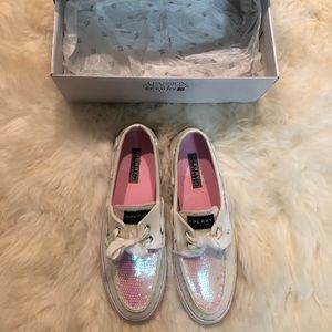 EUC Sperry White Iridescent Sequin Bluefish Shoes